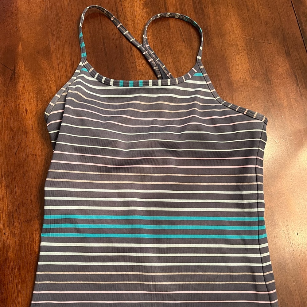 Athleta Tank in Excellent Condition. Size 12.